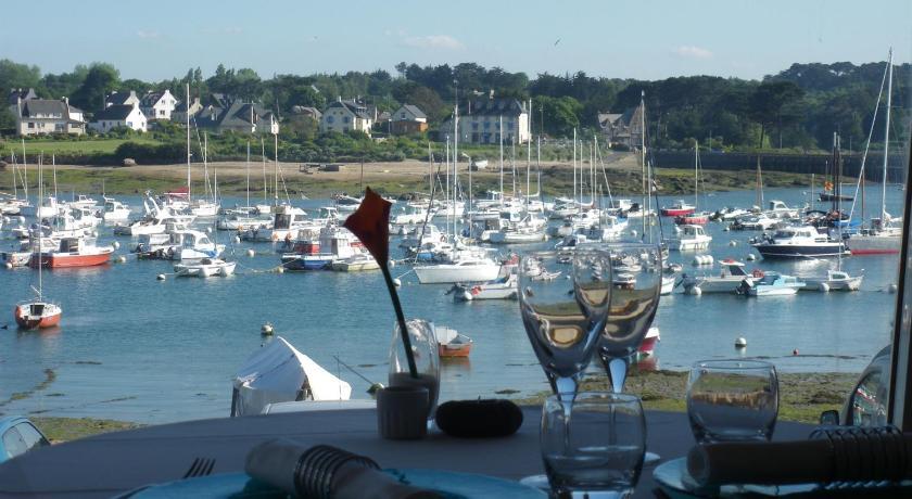 Hotel Des Rochers Perros-Guirec Exterior foto